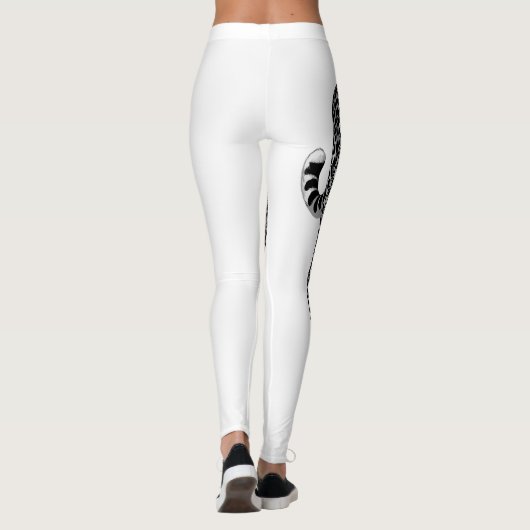 Women’s Leopard Leggings – Bold & Stylish レギンス (裏面)