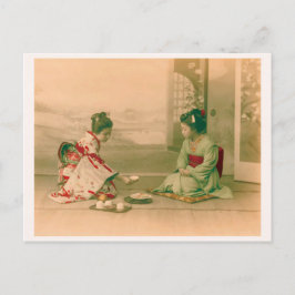 "Women Serving Tea” お茶を出す女性　日本　着物　ヴィンテージ写真　和風 ポストカード