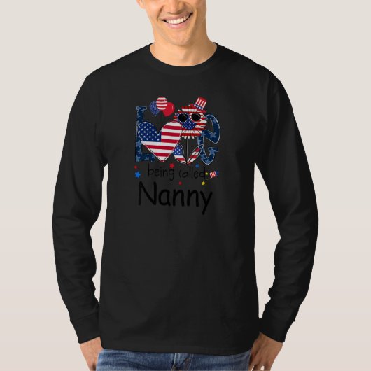 Womens 4th Of July Love Being Called Nanny Sunflow Tシャツ (正面)