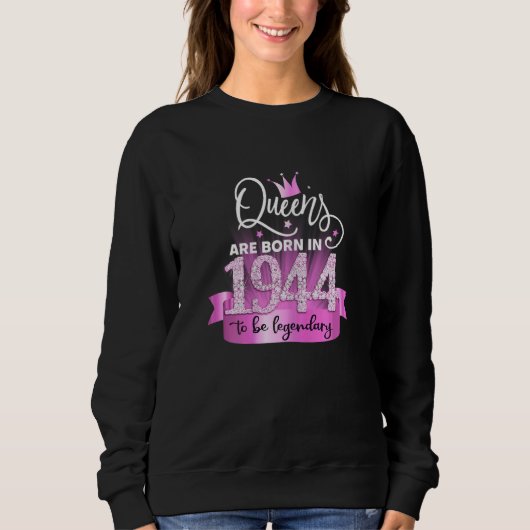 Womens Born In 1944 I Elegant Pink Black Party Out スウェットシャツ (正面)