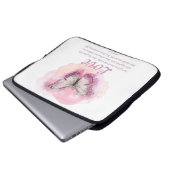 Women's Christian Bible Verse Butterfly:愛 ラップトップスリーブ (正面下部)