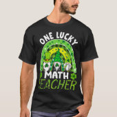 Womens Funny One Lucky Math Teacher Rainbow St Pat Tシャツ (正面)