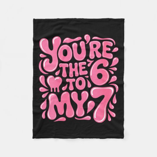 Women's Funny Valentines Day 67 Meme Couples You'r フリースブランケット (正面)