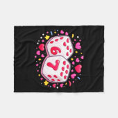 Women's Funny Valentines Day Shirt Cute Dice 67 Me フリースブランケット (正面(横))