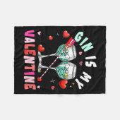 Women's Gin Is My Valentine Hearts Matching Drinke フリースブランケット (正面(横))