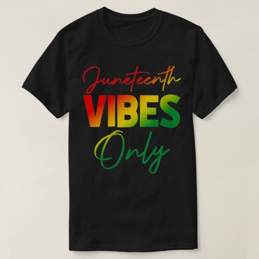 Womens Juneech Vibesのみ黒いプライドグラデーション Tシャツ (デザイン正面)