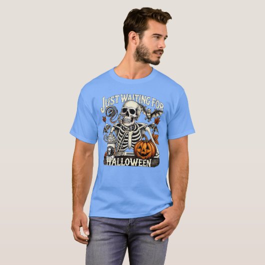 Womens Just Waiting For Halloween Skeleton Coffee Tシャツ (正面フル)