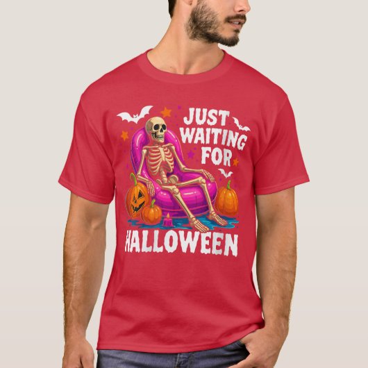 Womens Just Waiting for Halloween Skeleton Spooky  Tシャツ (正面)