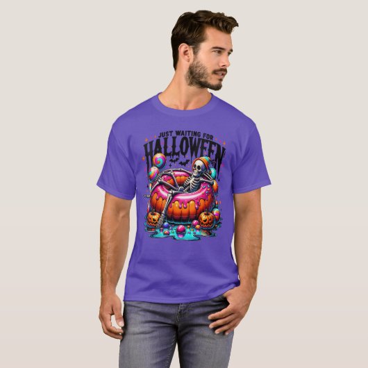 Womens Just Waiting for Halloween Skeleton Spooky  Tシャツ (正面フル)