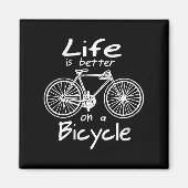 Womens Life Is Better On A Bicycle Funny Cycling Q マグネット (正面)