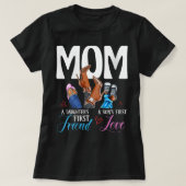 Womens Mom A Son's First Love Daughter's First Fri Tシャツ (デザイン正面)