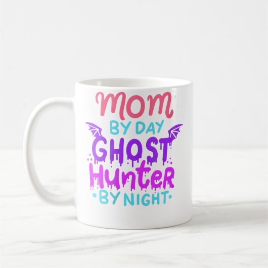 Womens Mom By Day - Ghost Hunter By Night Hallowee コーヒーマグカップ (左)