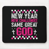 Womens New Year New Challenges Same Great God 2026 マウスパッド (正面)