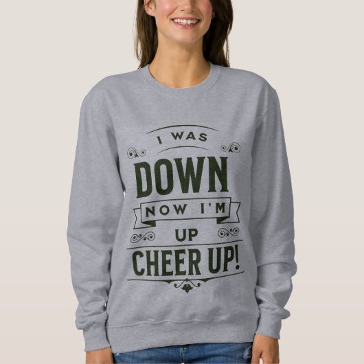 WOMEN'S NOW I'M UP CHEER UP LONG PULLOVER HOODIE  スウェットシャツ (正面)