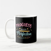 Womens Progress Over Perfection Motivational Teach コーヒーマグカップ (左)