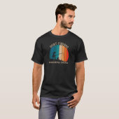 Womens Retro Fishing Design For Grandma Funny Moth Tシャツ (正面フル)