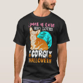Womens Scary Halloween dog corgi holder Tシャツ (正面)