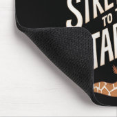 Womens Stretch Toward The Galaxy Sitive Yoga Giraf マウスパッド (コーナー)