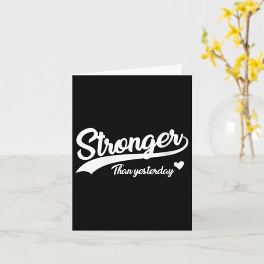 Womens Stronger Than Yesterday Motivational Insrat カード (黄色い花)