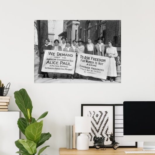 Women's Suffrage Pickets: 1917 ポスター (ホームオフィス)