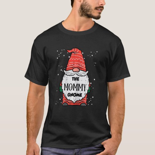 Womens The Mommy Gnome Xmas Matching Christmas Fam Tシャツ (正面)