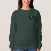 Women's Wesley Players Sweatshirt、ポケット付きロゴ スウェットシャツ (正面)