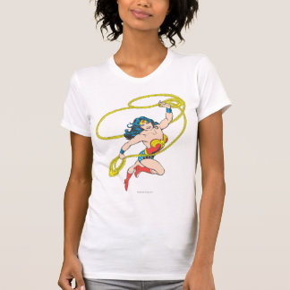 Wonder Woman Holds Lasso 3 Tシャツ