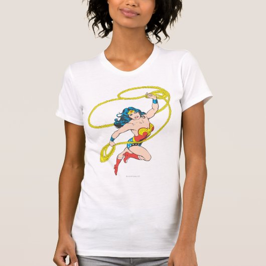 Wonder Woman Holds Lasso 3 Tシャツ (正面)