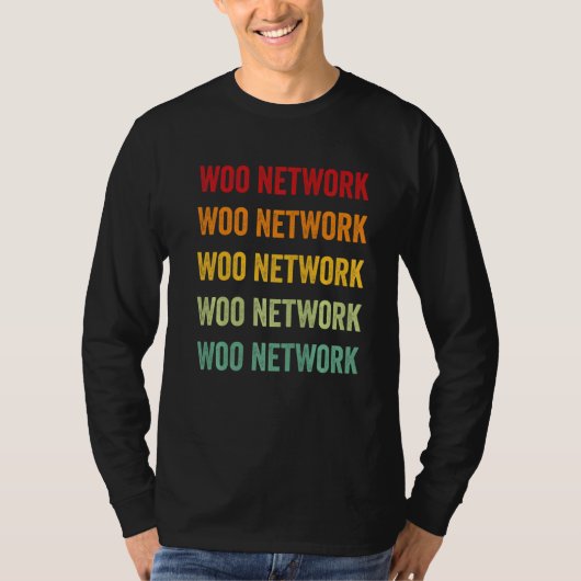 Woo Network Crypto Rainbow Text Tシャツ (正面)