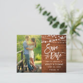 Wood Lights素朴 Brush Script日付の保存 ポストカード (スタンド正面)