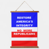 Wood Topped Wall Tapestry 吊り下げ型タペストリー (正面)