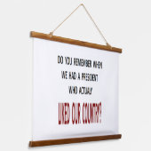 Wood Topped Wall Tapestry 吊り下げ型タペストリー (傾斜あり)