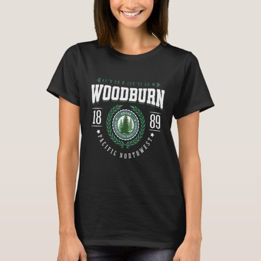 Woodburn Oregon State Pine Tree OR Souvenir Retro Tシャツ (正面)