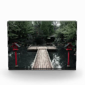 Wooden Pier framed by red Lanterns フォトブロック (正面)