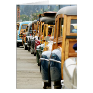 Woodiesは行くために並べました