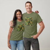 Woodland迷彩柄パターン正方形スライス Tシャツ (ユニセックス)