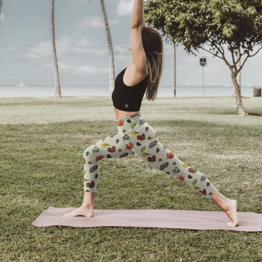 Woodland Autumn Pattern レギンス