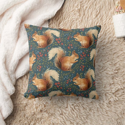 Woodland Forest Squirrel Throw Pillow クッション (ブランケット)