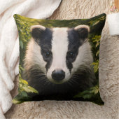 Woodland guardian premium badger portrait throw pi クッション (ブランケット)