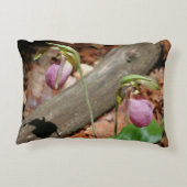 Woodland Pink Wild Lady Slipper Orchid Flowers アクセントクッション (裏面)