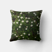 Woodland White Wildflower Anemone Forest Floor クッション (裏面)