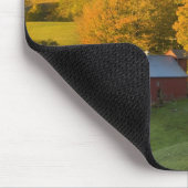 Woodstock、ヴァーモントのJenneの農場。 秋。 2 マウスパッド (コーナー)