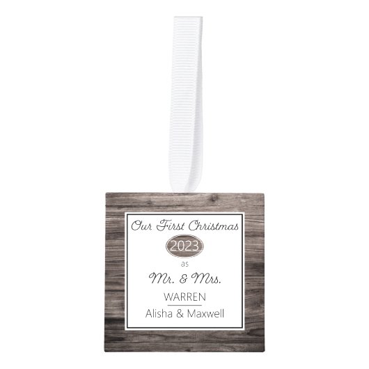 Woodsy素朴私たちの初めてのクリスマスさん| Mrs. 3写真 キューブオーナメント (正面)