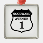 Woodwardの道のルート1の印のWoodwardのギフト メタルオーナメント (正面)
