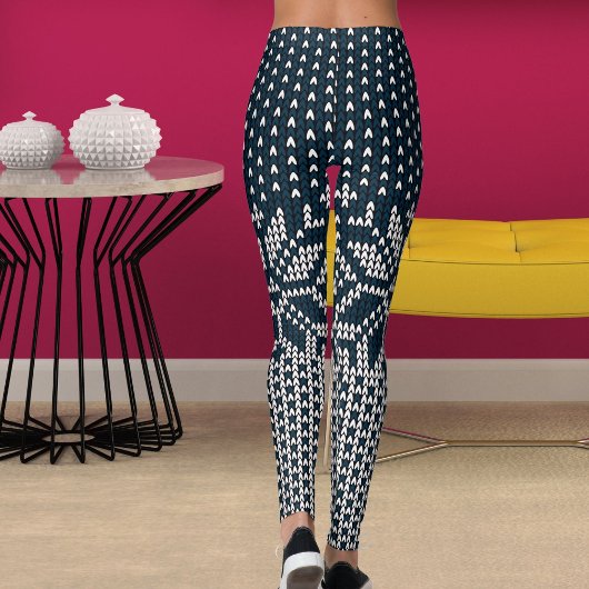 Wool Knitted Christmas And New Year Flower Pattern レギンス