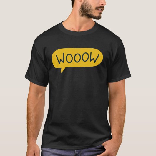 WOOOOW Modern Yellow Speech Bubble Excitement art Tシャツ (正面)