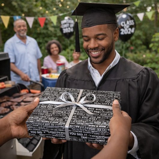 Word Collage Black and Whiteの卒業 ラッピングペーパー