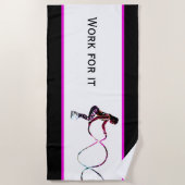 Work For It – バトルロープフィットネス白黒 ビーチタオル (正面)