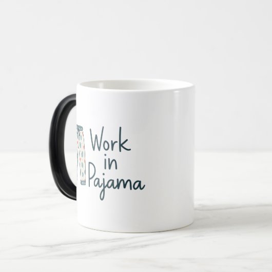 Work in Pajama – Funny Giftful Work Vibes モーフィングマグカップ (正面左)