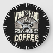 Work So懸命お客様がコーヒーを提供し始める ラージ壁時計 (正面)